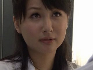Secretária japonesa perfurada por trás not any banheiro attain escritório